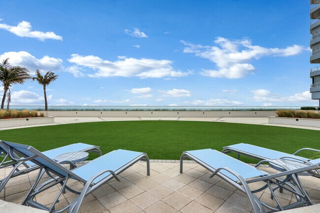 Building Photo - 5200 N Ocean Dr