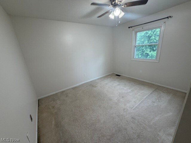 Building Photo - 8761 Crow Dr
