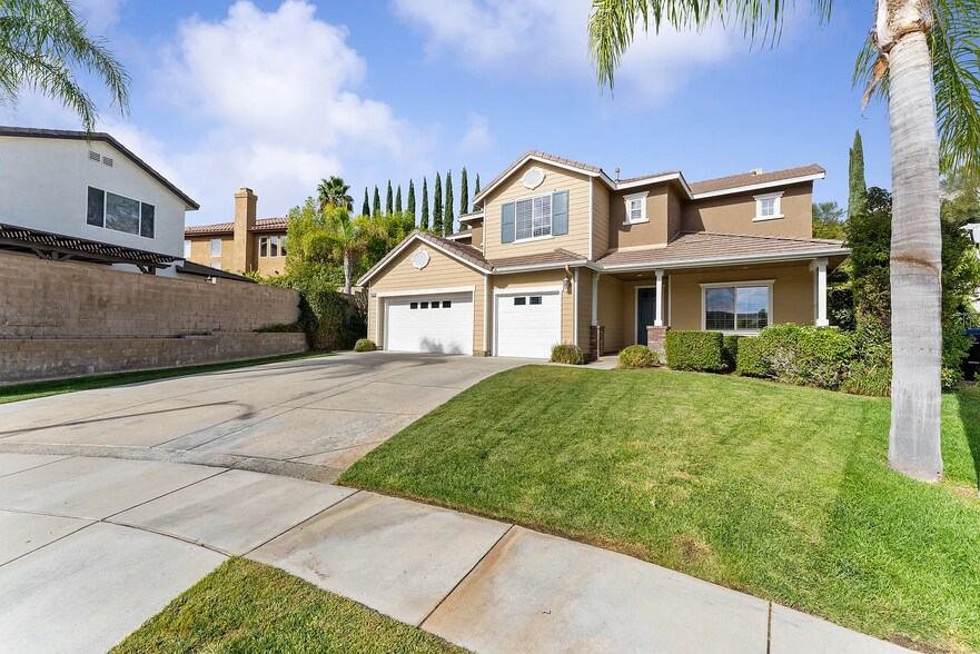 Building Photo - 25617 Henley Way