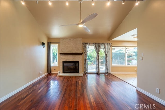 Building Photo - 23640 Vía Calma