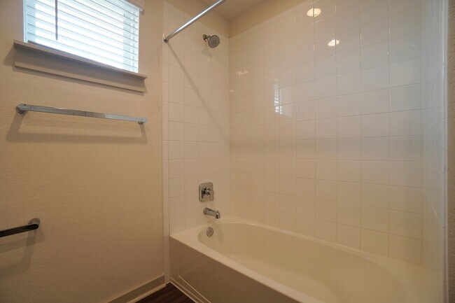 Building Photo - 7612 Lowenfield Dr