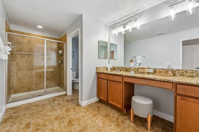 Building Photo - 8964 Bismarck Palm Rd