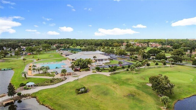 Building Photo - 3960 Southpointe Dr