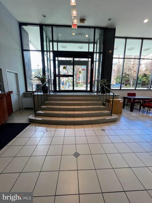 Building Photo - 1601 18th St NW