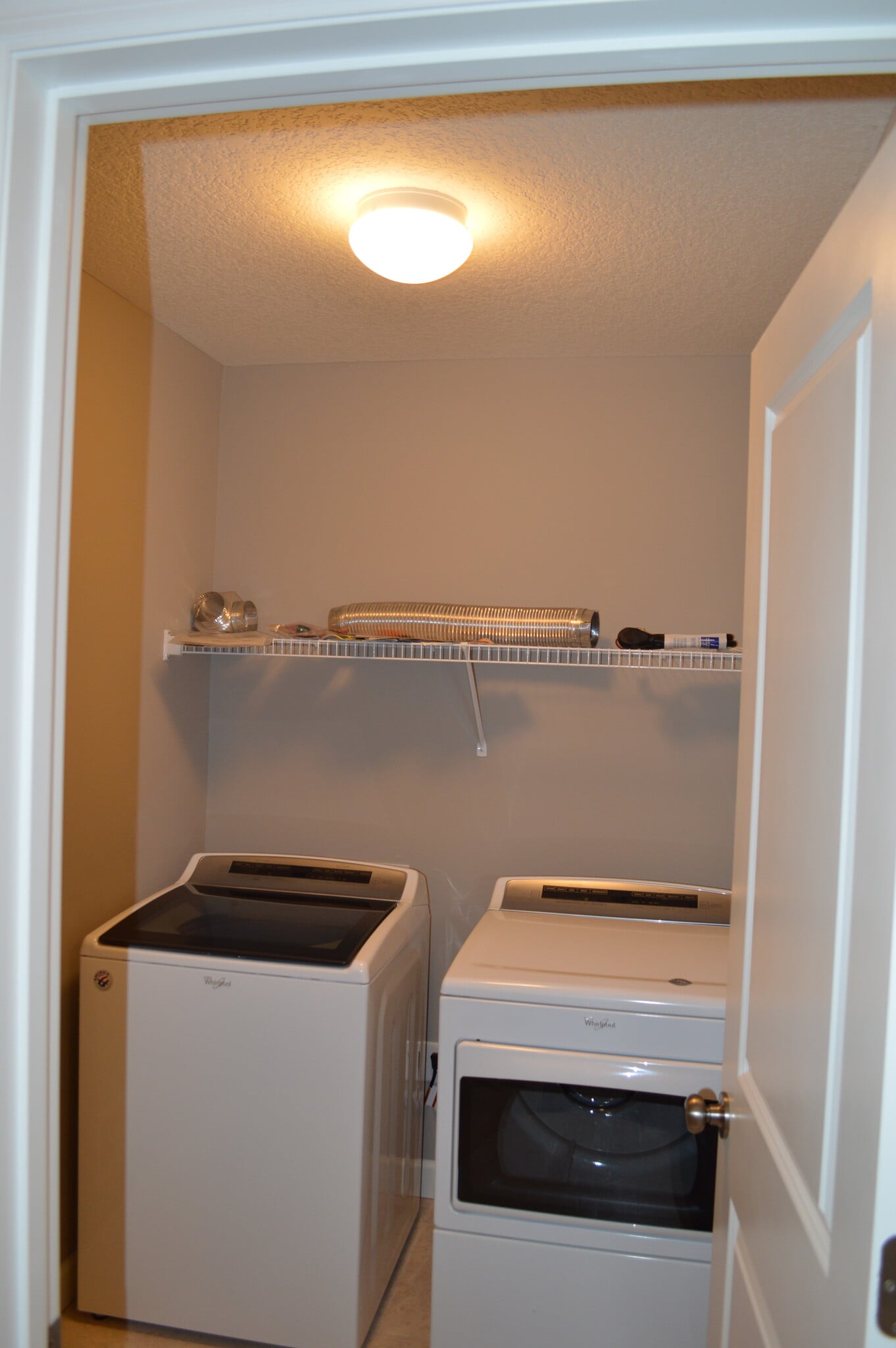 Building Photo - 6974 Archer Ct