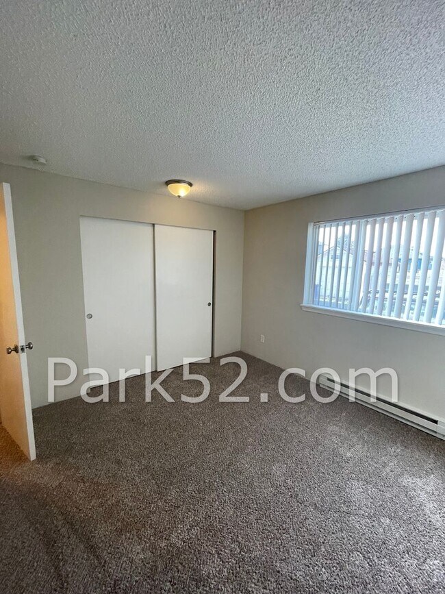 Building Photo - 3602 S 15th St
