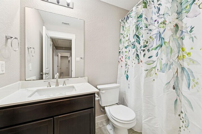 Building Photo - 128 Gidran Trail