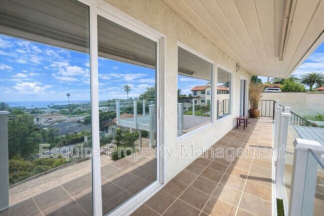 Building Photo - 1275 Buena Vista St