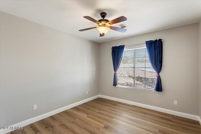 Building Photo - 15461 E Golden Eagle Blvd