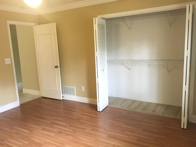 Building Photo - 132 Tern Ct