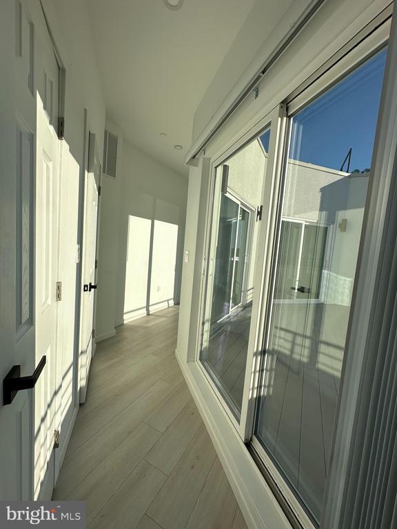 Building Photo - 1925 H St NE