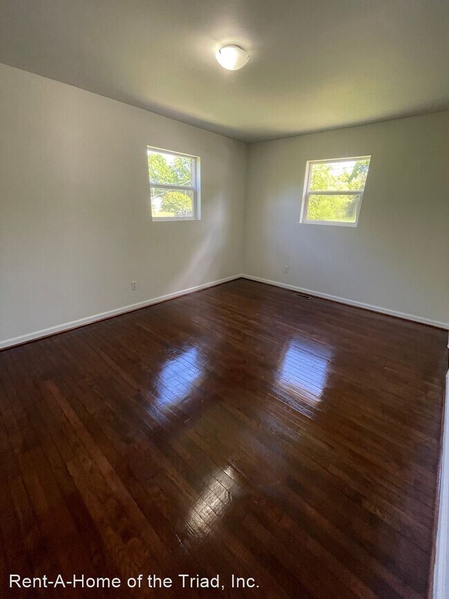 Building Photo - 3 br, 1 bath House - 1405 Bethlehem Lane