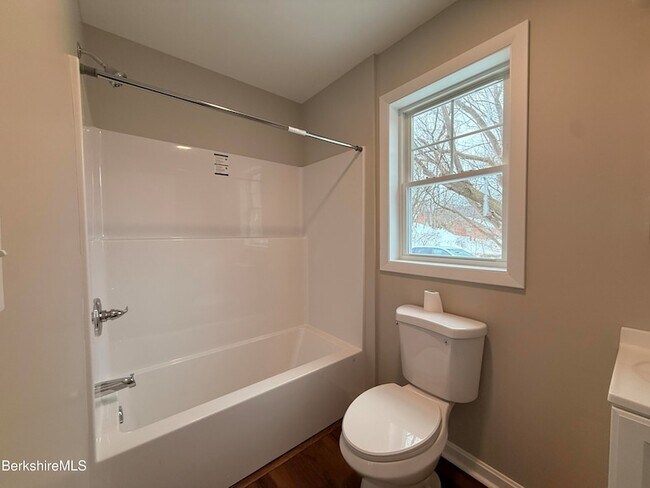 Building Photo - 40 E Hoosac St