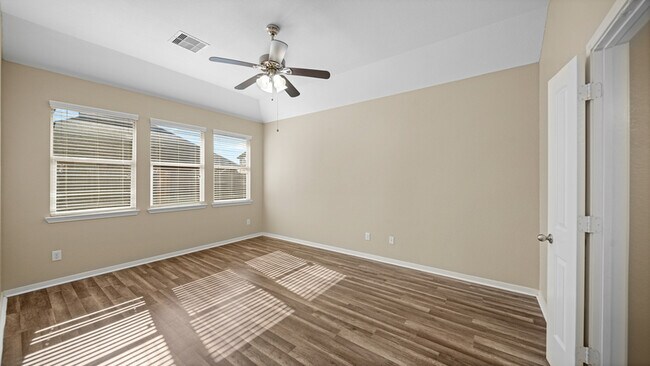 Building Photo - 8602 Austin Thomas Dr