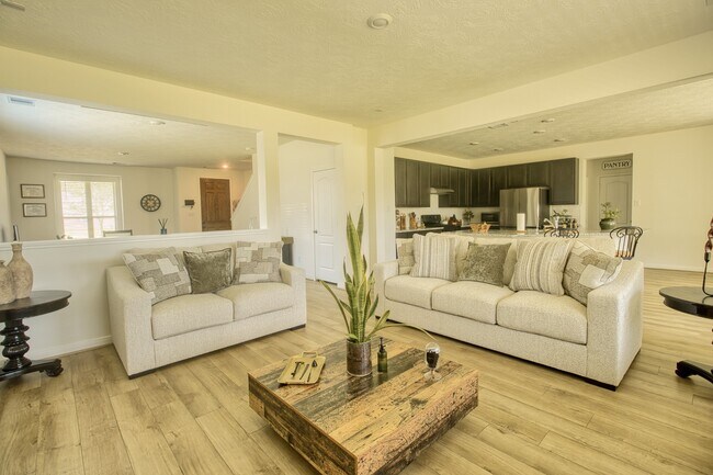 Building Photo - 3539 Sage Grn Trl