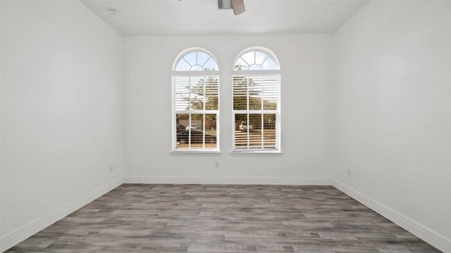 Building Photo - 6439 Brimridge Ln
