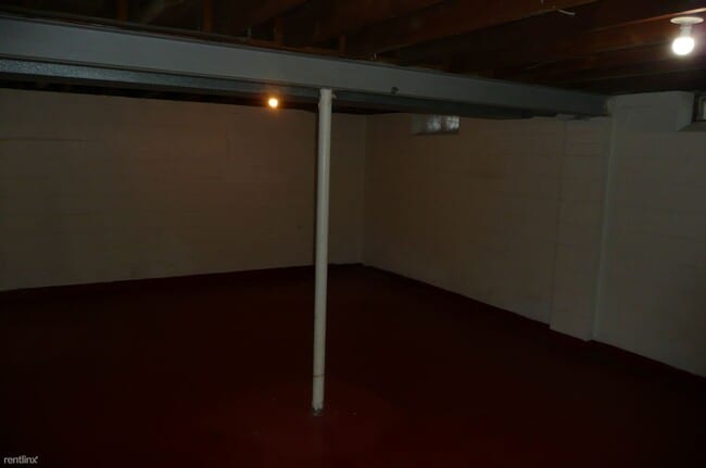 Building Photo - 3 br, 1 bath House - 1025 Western Dr 1025 ...