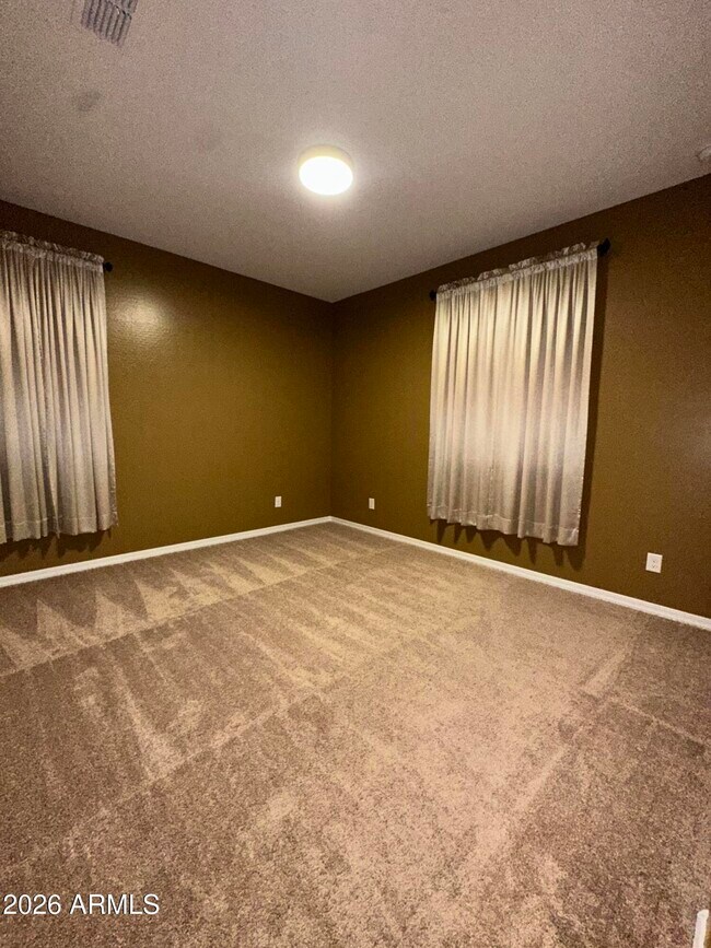 Building Photo - 24647 W Watkins St