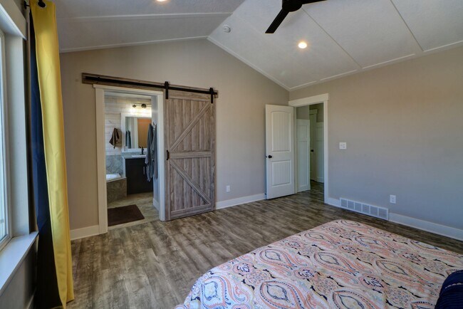 Building Photo - Single Family Lehi Home