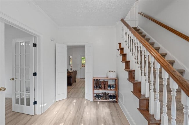 Building Photo - 4719 Brownstone Dr