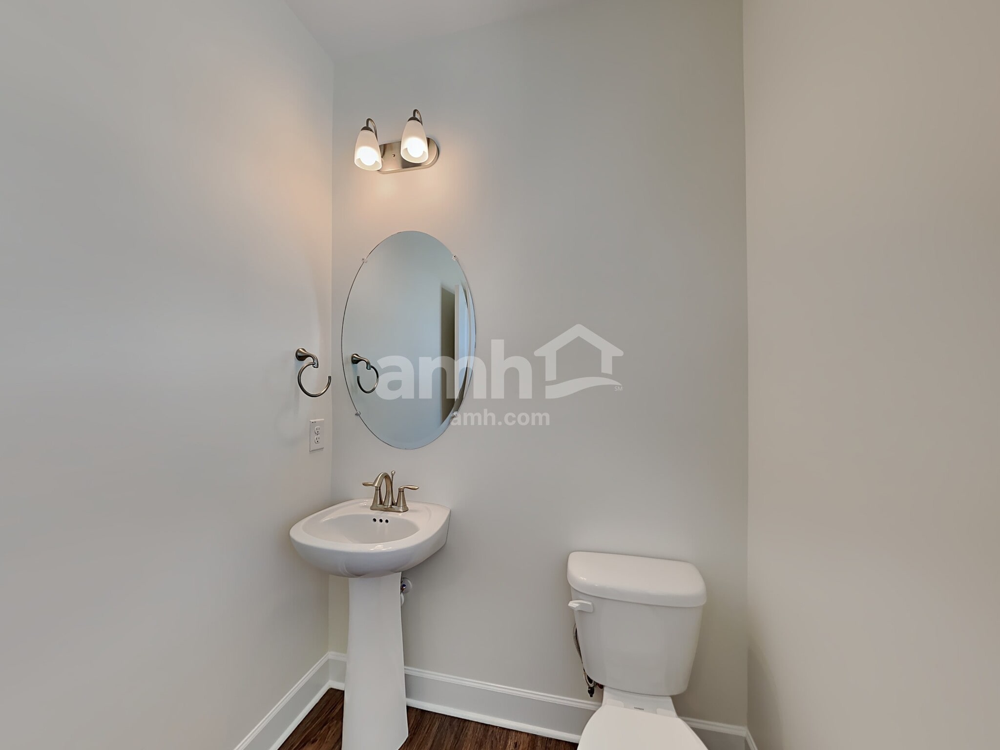 Building Photo - 5420 Lake Water Ct