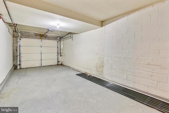 Building Photo - 11834 Goya Dr