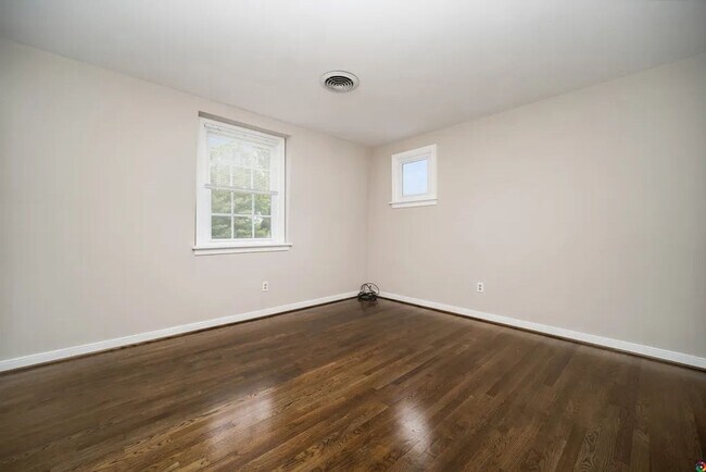 Building Photo - Incredible 2 story in West End with huge wraparound lawn