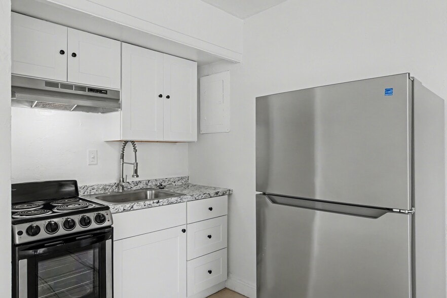 Building Photo - Marella Bay