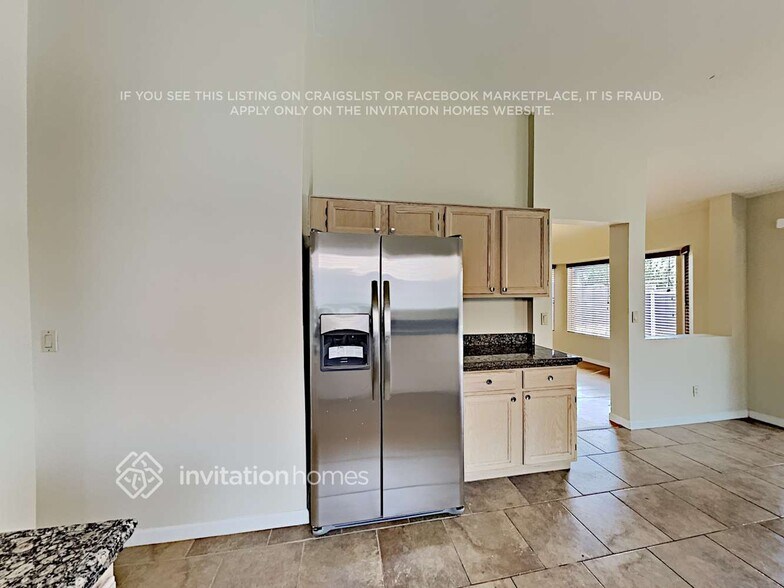 Building Photo - 1961 E Rosemonte Dr