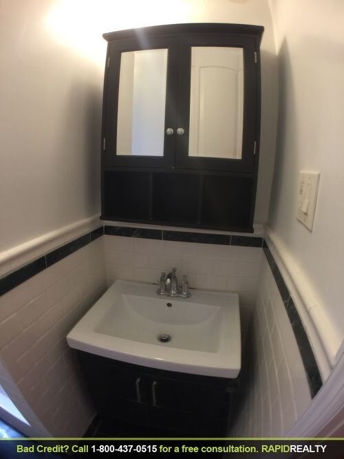 Building Photo - 921 Washington Ave