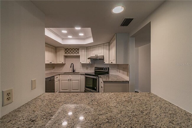 Building Photo - 14820 Rue De Bayonne