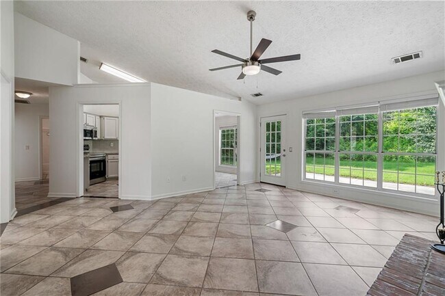 Building Photo - 2775 Ivy Mill Dr