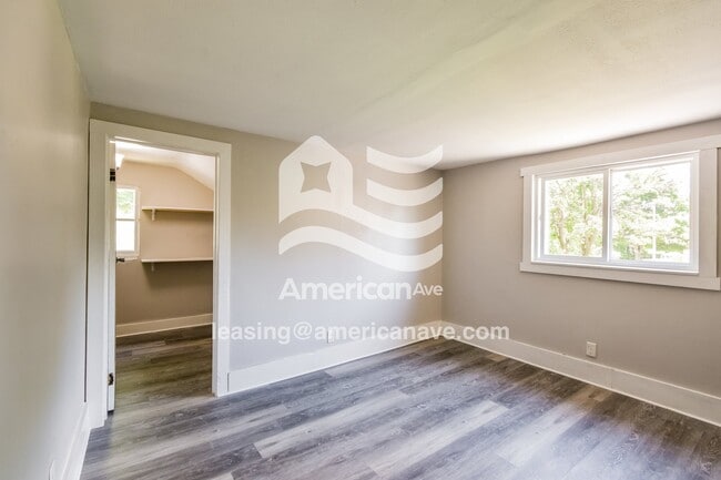 Building Photo - 4575 N 65th St