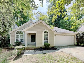 Building Photo - 7805 Royce Hall Ln