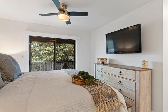 Building Photo - 3799 County Rd 30A