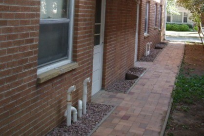 walkway - 406 E Henry Clay St