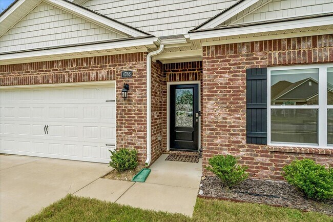 Building Photo - 4786 Barrett Oaks Dr