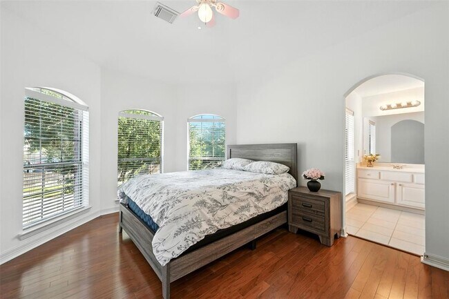 Building Photo - 5722 Arbor Breeze Ct