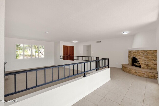 Building Photo - 12323 E Appaloosa Pl