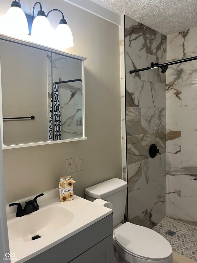 Building Photo - 15495 Martha St