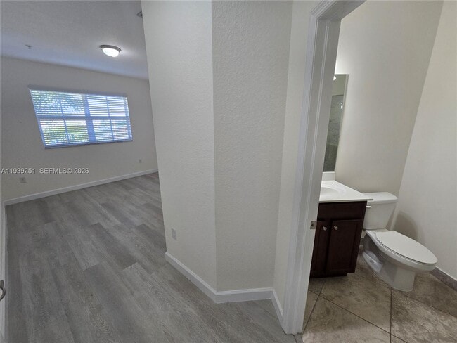 Building Photo - 260 NW 109th Ave