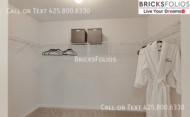 Building Photo - 8860 53rd Pl NE