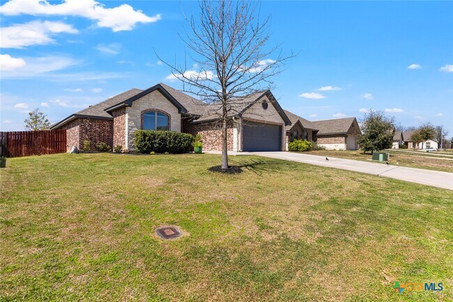 Building Photo - 2518 Inca Dove Dr