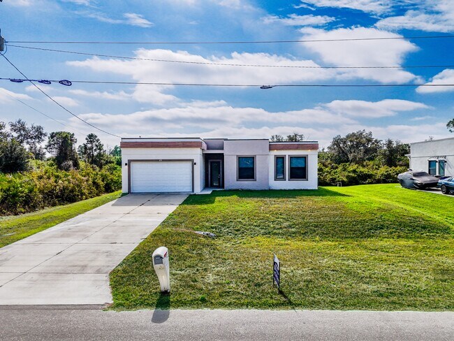 Building Photo - 679 Windermere Dr