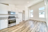 Building Photo - D53
