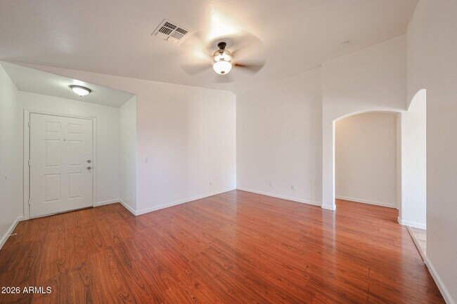 Building Photo - 12811 N Palm St