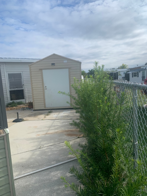 Building Photo - 11089 Sunglow Ln