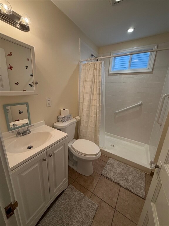 Building Photo - 99 Fayerweather St