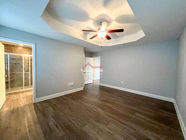 Building Photo - 437 Evening Falls Dr