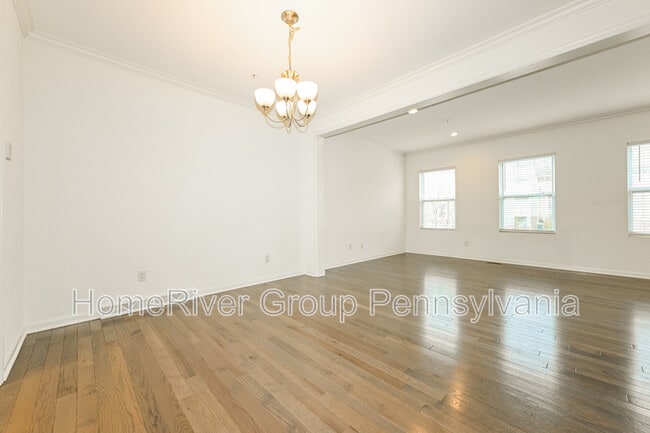 Building Photo - 216 Faulk Dr